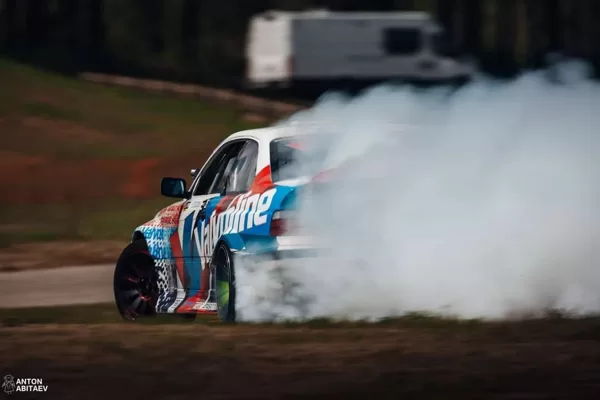 Drift BMW e36 x Valvoline x Stokker